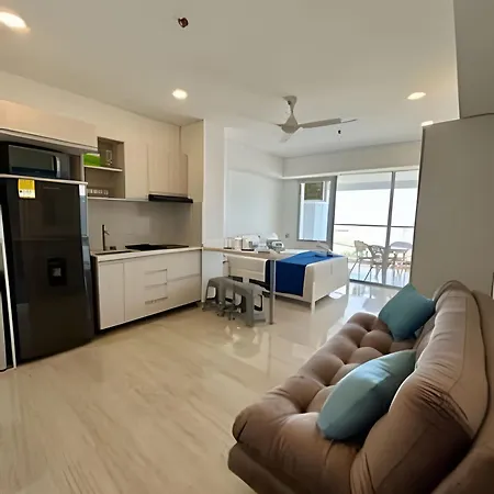 Apartamento Vista Al Mar En 716 Cb