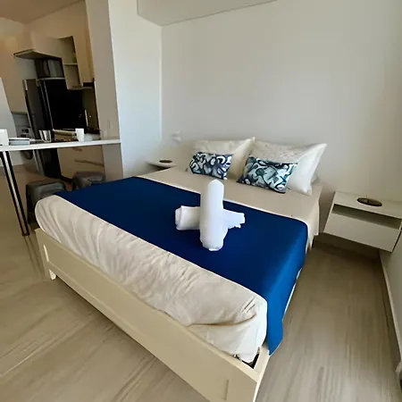 Apartamento Vista Al Mar En 716 Cb *